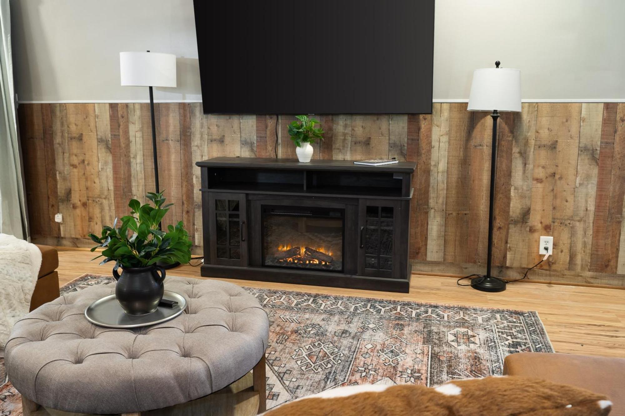 Spacious Cabin Near Hocking Hills And Caves With Hot Tub And Firepit Laurelville Zewnętrze zdjęcie