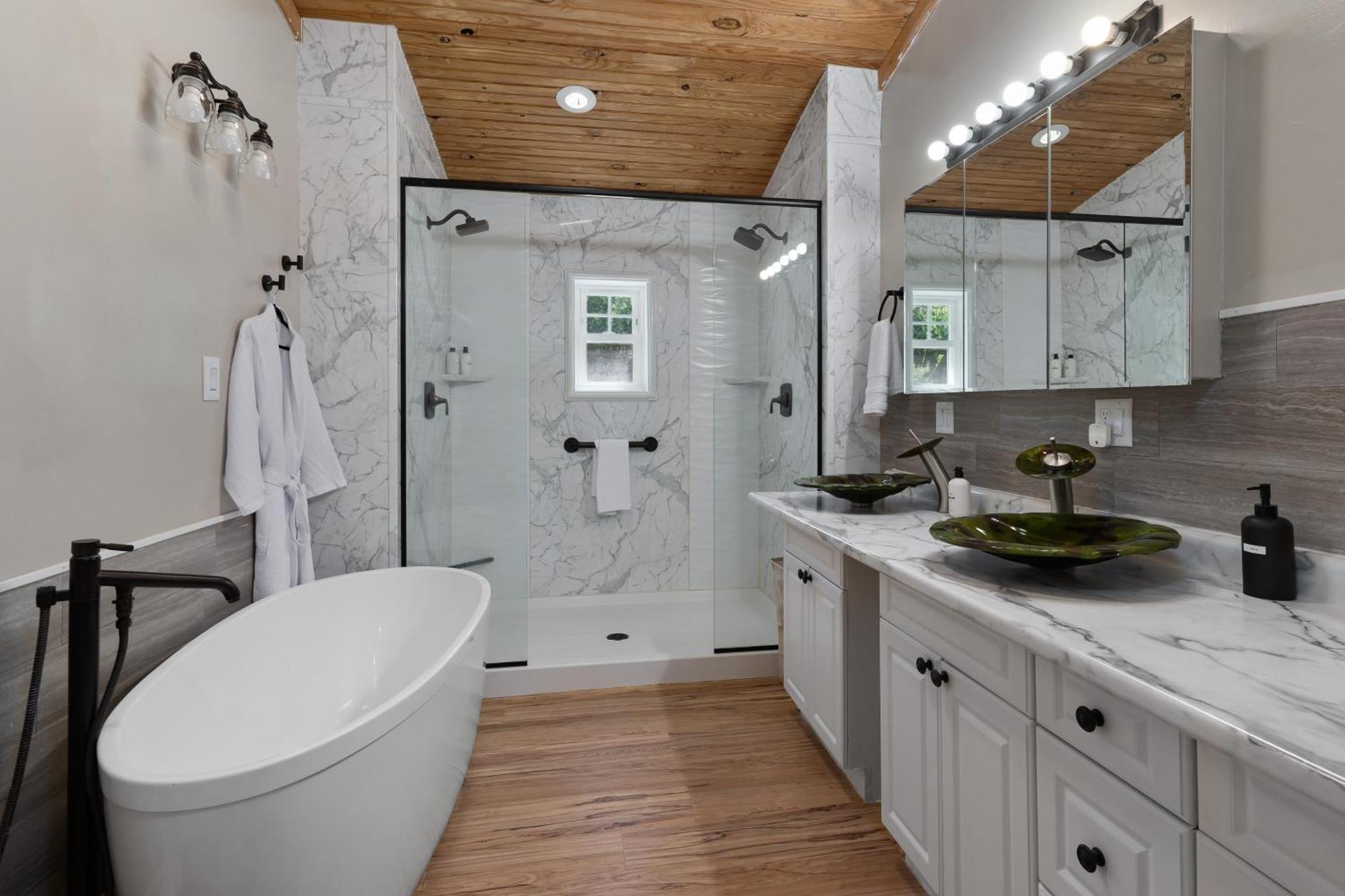 Spacious Cabin Near Hocking Hills And Caves With Hot Tub And Firepit Laurelville Zewnętrze zdjęcie