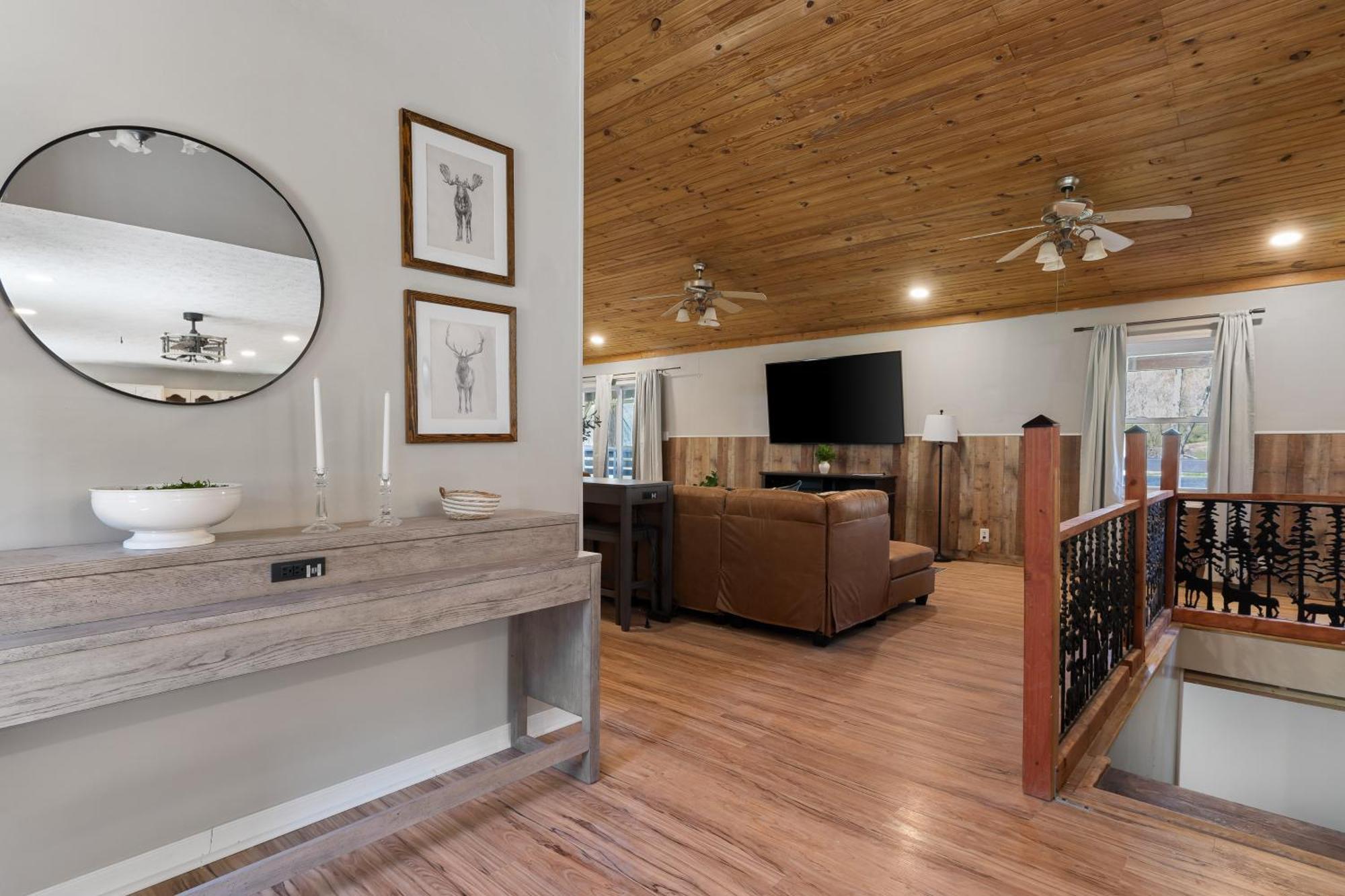 Spacious Cabin Near Hocking Hills And Caves With Hot Tub And Firepit Laurelville Zewnętrze zdjęcie