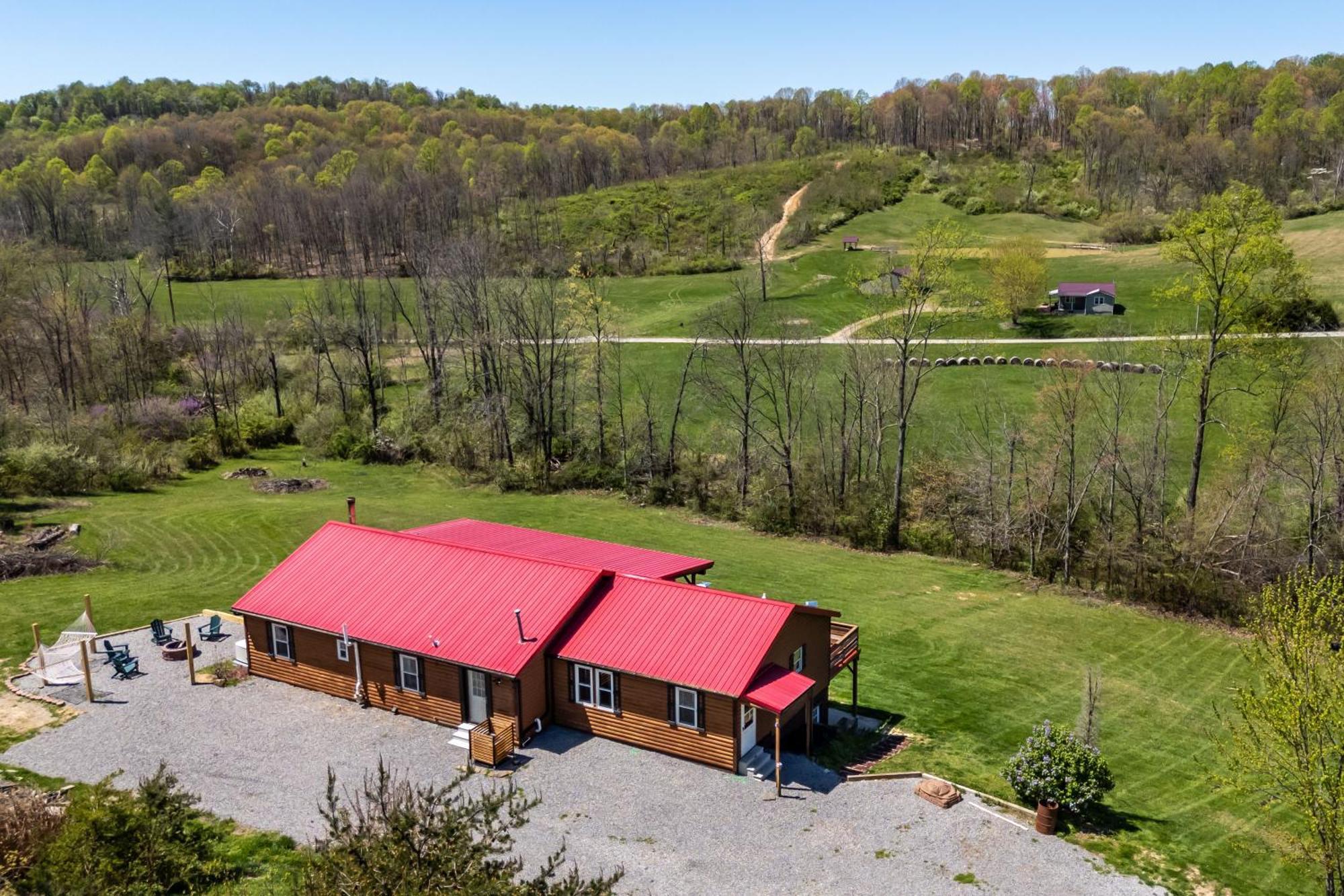 Spacious Cabin Near Hocking Hills And Caves With Hot Tub And Firepit Laurelville Zewnętrze zdjęcie