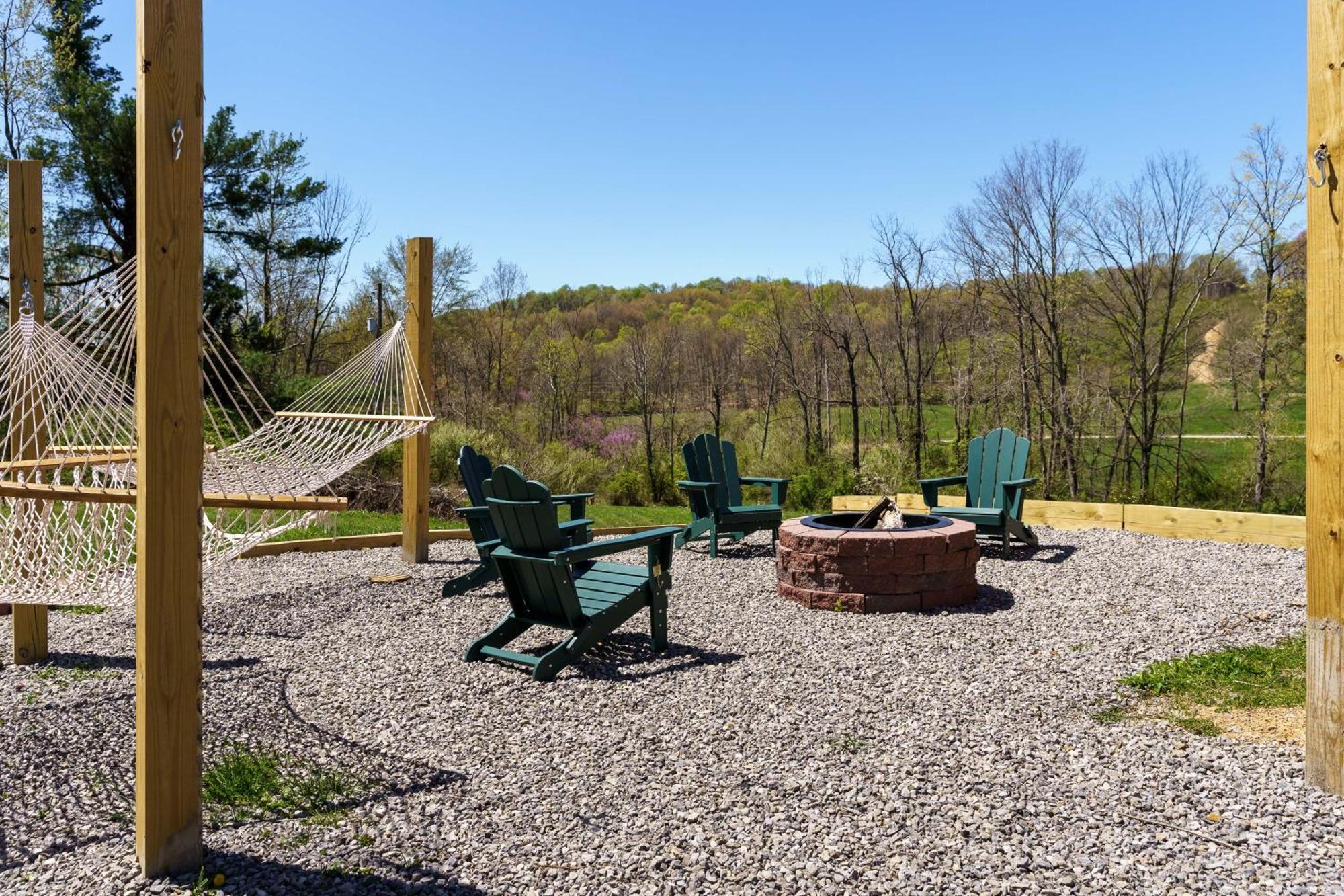 Spacious Cabin Near Hocking Hills And Caves With Hot Tub And Firepit Laurelville Zewnętrze zdjęcie